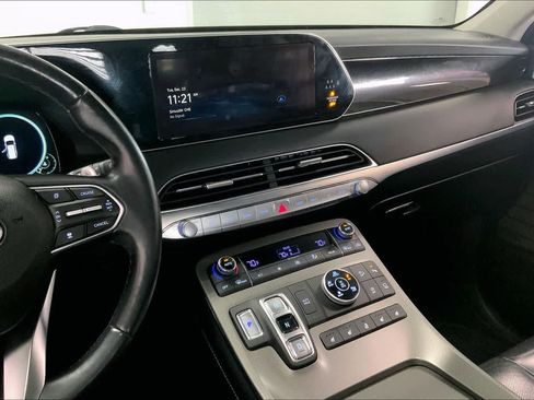 Used 2021 Hyundai Palisade Limited image 13