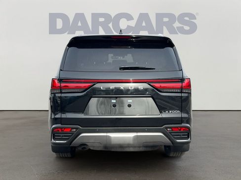 New 2026 Lexus LX 700h Luxury image 2