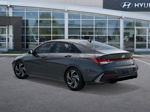 New 2026 Hyundai Elantra SEL Sport Premium image 5