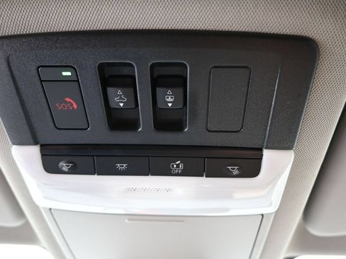 New 2026 Nissan Rogue Platinum AWD/4WD image 17
