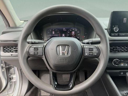 Used 2024 Honda Accord LX image 10
