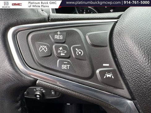 Used 2021 Chevrolet Equinox LT image 30