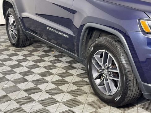 Used 2018 Jeep Grand Cherokee Limited w/ Trailer Tow Group IV AWD/4WD image 12