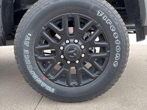 New 2026 RAM 2500 Limited image 32