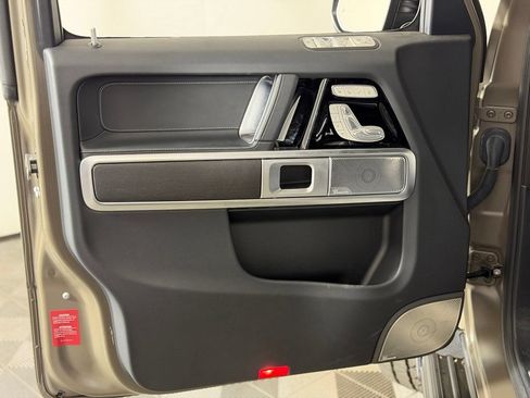 Used 2025 Mercedes-Benz G 63 AMG 4MATIC image 44