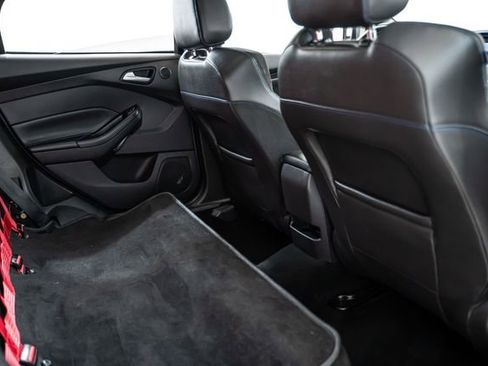 Used 2016 Ford Focus RS image 26