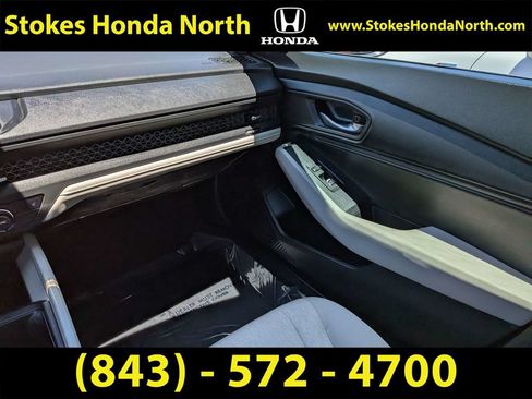 Certified 2025 Honda Accord SE image 18