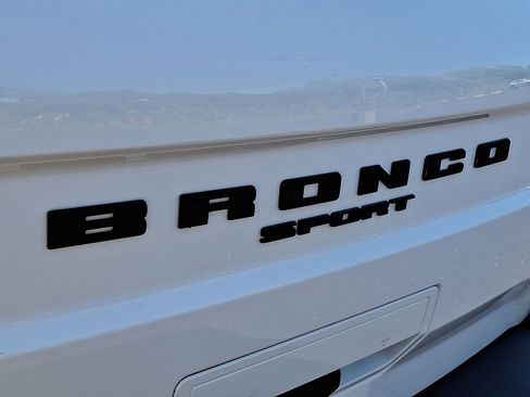 Used 2021 Ford Bronco Sport AWD/4WD image 23