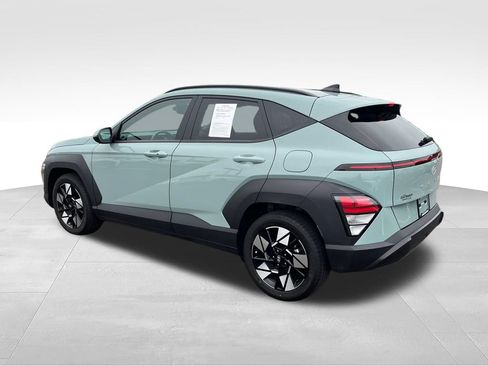 Used 2025 Hyundai Kona SEL FWD image 3