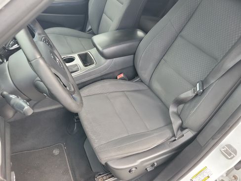 Used 2019 Jeep Grand Cherokee Laredo RWD image 17