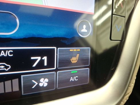 Used 2022 Subaru Outback Limited image 19