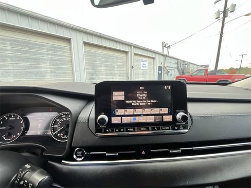 Used 2022 Mitsubishi Outlander ES image 16