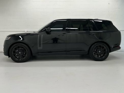 Used 2024 Land Rover Range Rover Long Wheelbase Autobiography AWD/4WD image 3