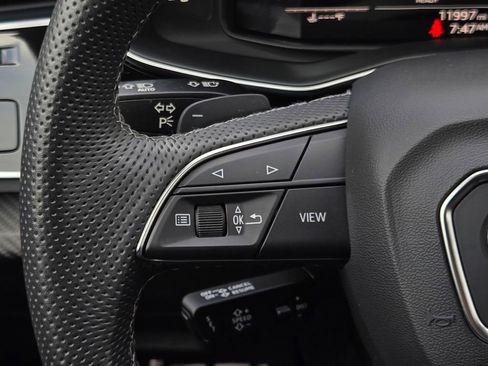 Used 2024 Audi SQ8 Premium Plus w/ Executive Package image 24