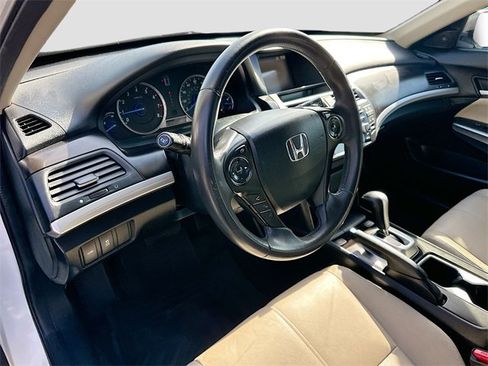 Used 2013 Honda Crosstour EX-L image 9
