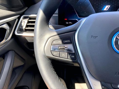 Used 2023 BMW i4 eDrive35 w/ Premium Package RWD image 13