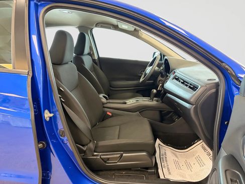 Used 2018 Honda HR-V LX image 20