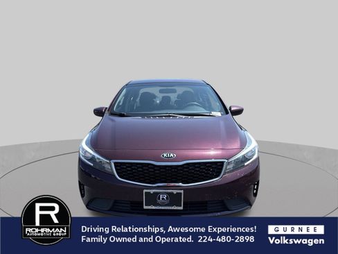 Used 2017 Kia Forte LX FWD image 3