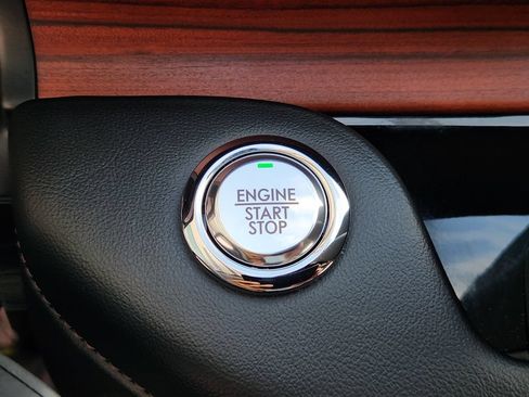 Used 2024 Lincoln Aviator Reserve w/ Equipment Group 201A RWD image 20