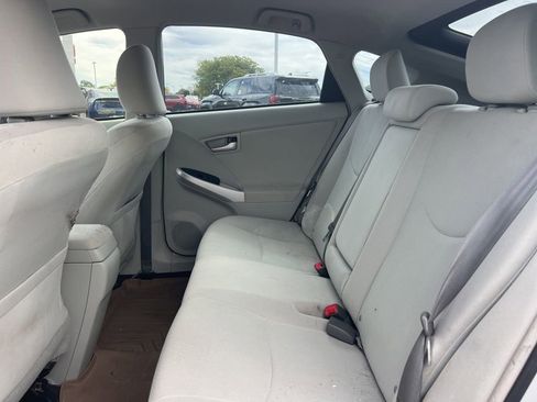 Used 2015 Toyota Prius Three FWD image 3