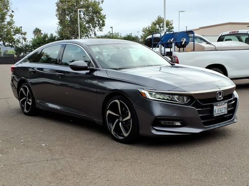 Used 2019 Honda Accord Sport image 3