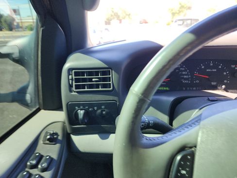 Used 2004 Ford F250 4x4 Crew Cab Super Duty image 22
