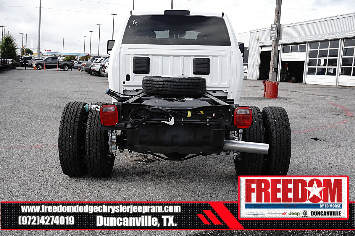 New 2026 RAM 4500 Tradesman w/ Cold Weather Group AWD/4WD image 4