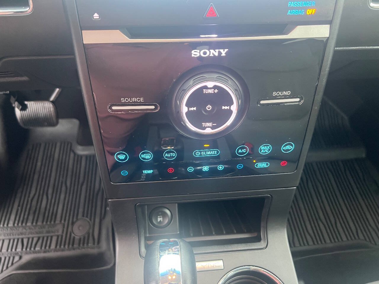 Used 2018 Ford Flex Limited w/ Equipment Group 303A AWD/4WD image 33
