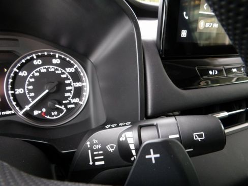 New 2025 Mitsubishi Outlander ES image 31