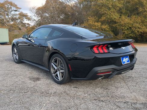 New 2026 Ford Mustang EcoBoost image 5