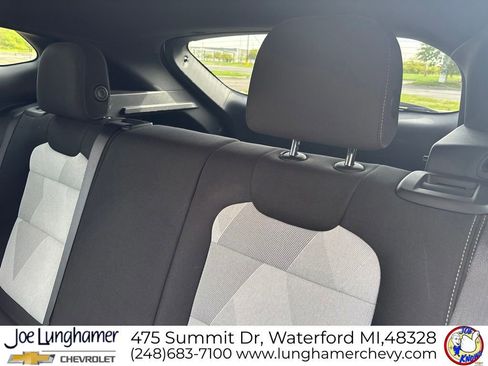 Used 2024 Chevrolet Trax RS w/ Driver Confidence Package FWD image 12