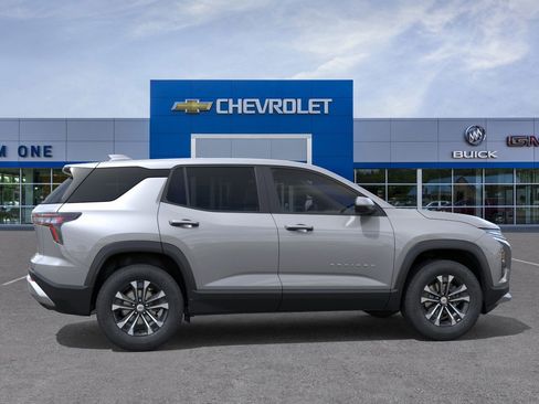 New 2026 Chevrolet Equinox LT image 29