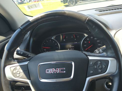 Used 2019 GMC Terrain SLT FWD image 13