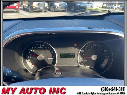 Used 2010 Ford Explorer XLT image 18