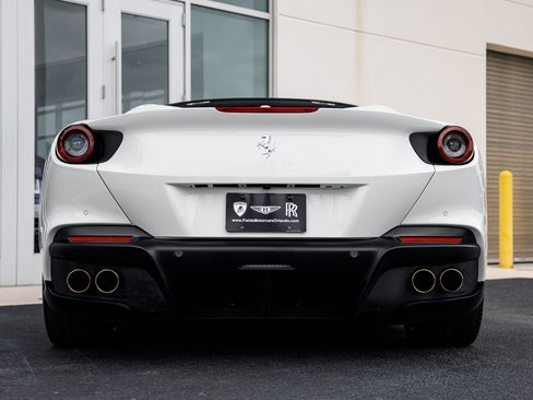 Used 2023 Ferrari Portofino M RWD image 13