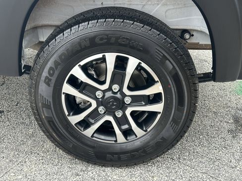 Used 2025 RAM ProMaster 1500 w/ Quick Order Package 22G SLT image 21