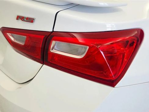 Used 2024 Chevrolet Malibu RS FWD image 15