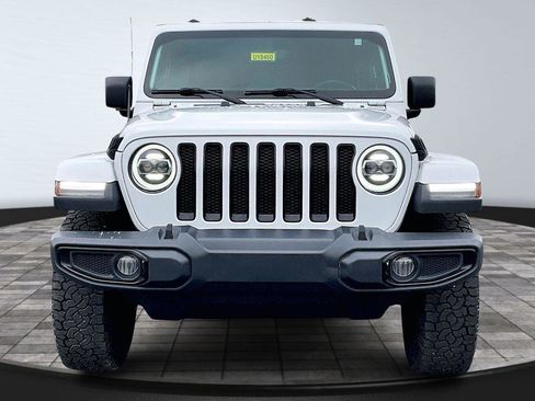 Used 2020 Jeep Wrangler Unlimited Sahara image 4