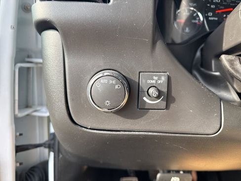 Used 2023 Chevrolet Express 3500 LS image 18