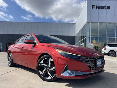 Used 2021 Hyundai Elantra Limited w/ Cargo Package