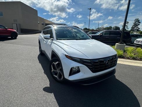 Certified 2022 Hyundai Tucson Limited FWD image 3