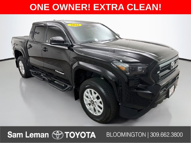 Used 2025 Toyota Tacoma SR5 AWD/4WD image 1