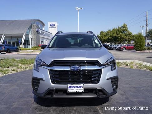 New 2025 Subaru Ascent Limited image 8