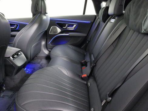 Used 2024 Mercedes-Benz EQS 450+ 4MATIC Sedan image 40