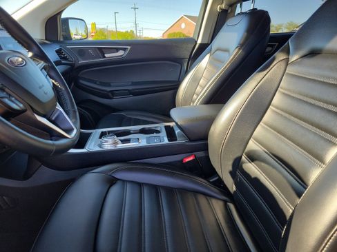 Used 2023 Ford Edge SEL AWD/4WD image 19