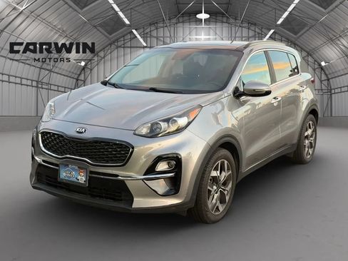 Used 2020 Kia Sportage EX w/ EX Technology Package FWD image 1