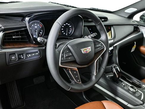 New 2024 Cadillac XT5 Premium Luxury w/ Technology Package image 7