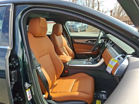 New 2024 Jaguar XF R-Dynamic SE image 3