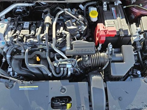 Used 2025 Nissan Sentra SV FWD image 18