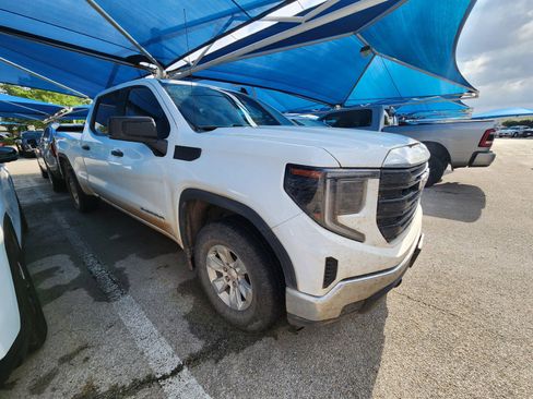 Used 2024 GMC Sierra 1500 Pro w/ Pro Value Package AWD/4WD image 1